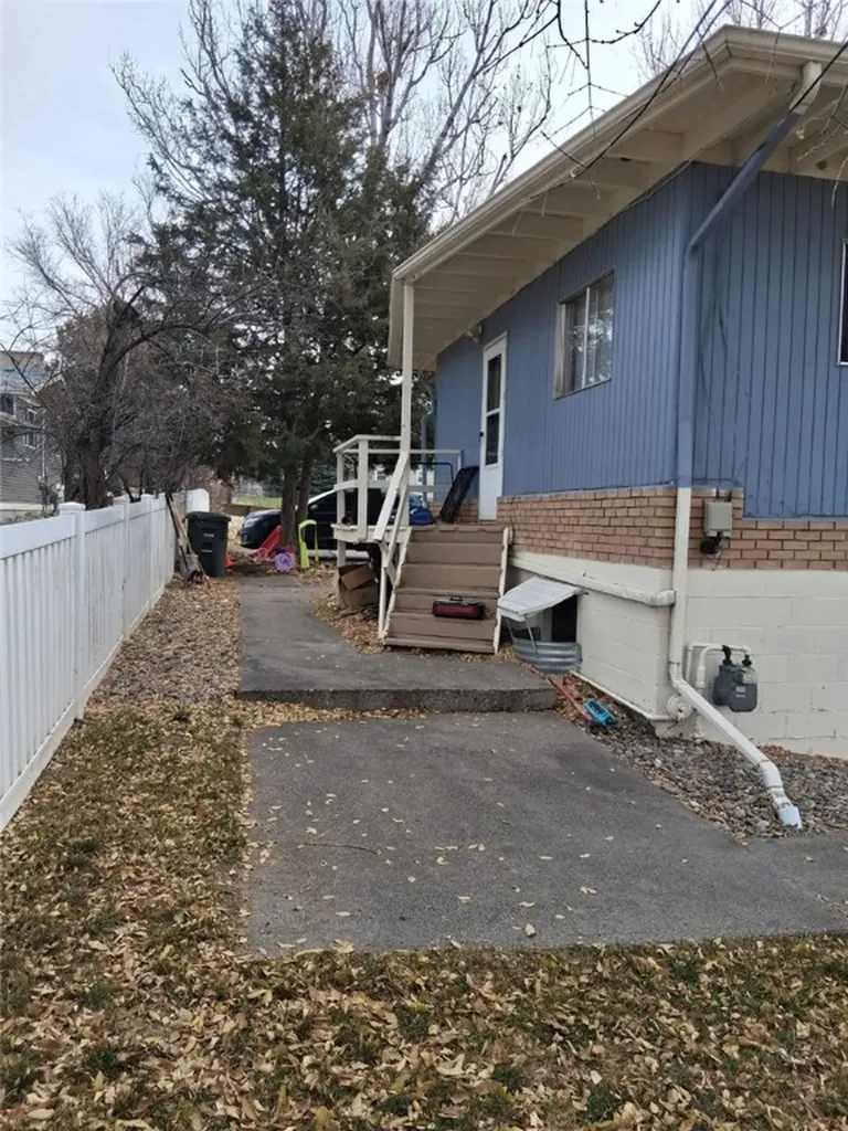 1730-32-34 Lake Elmo Drive Billings MT 59105