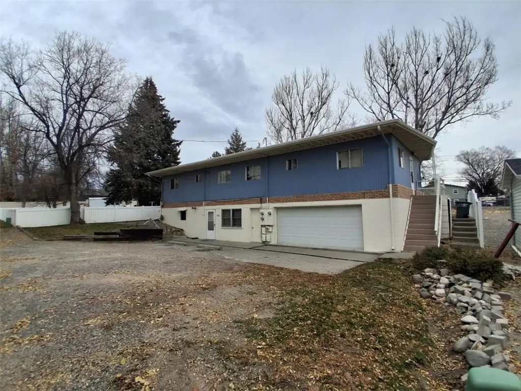 1730-32-34 Lake Elmo Drive Billings MT 59105