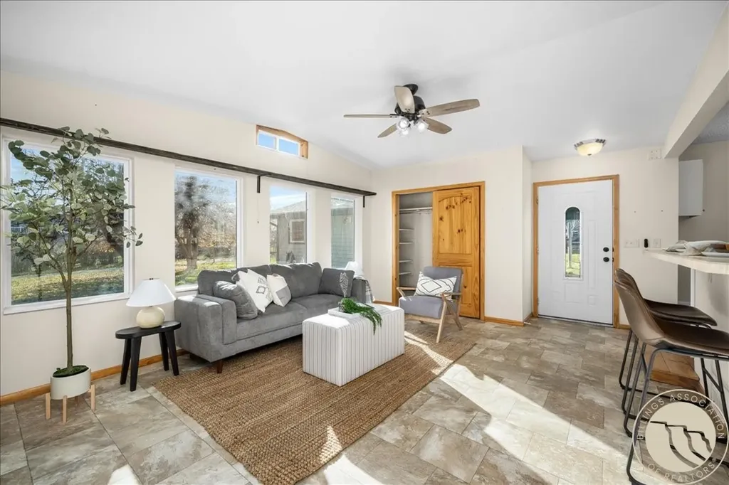 446 N Lakeview Drive Billings MT 59105