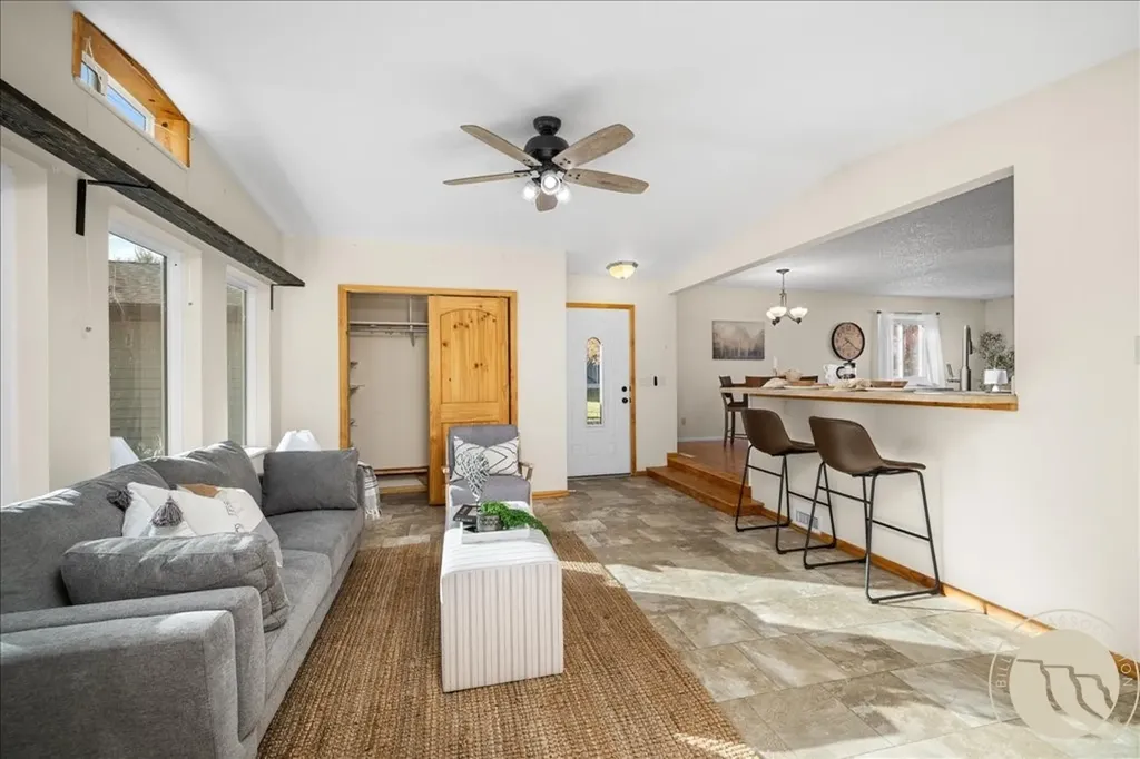 446 N Lakeview Drive Billings MT 59105