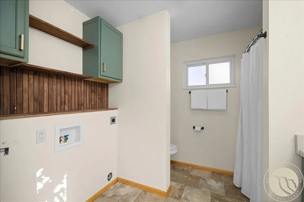 446 N Lakeview Drive Billings MT 59105