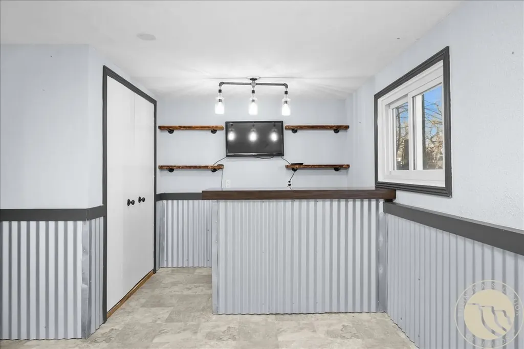 446 N Lakeview Drive Billings MT 59105