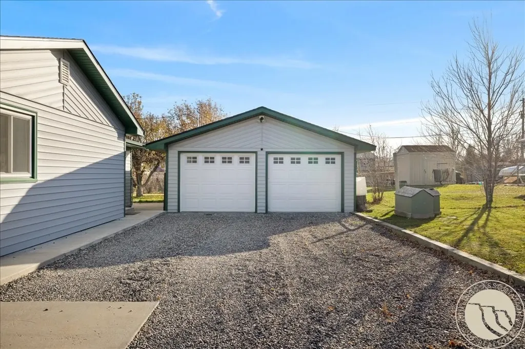 446 N Lakeview Drive Billings MT 59105