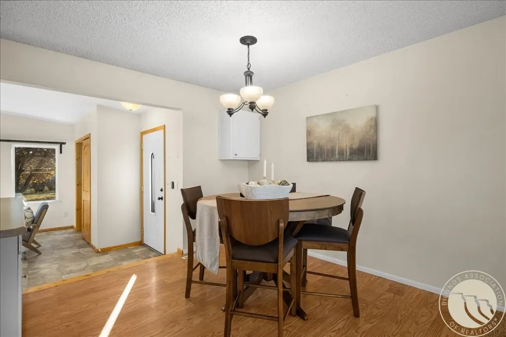 446 N Lakeview Drive Billings MT 59105