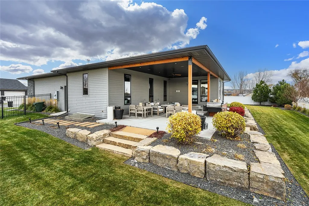 1039 Vineyard Way Billings MT 59106