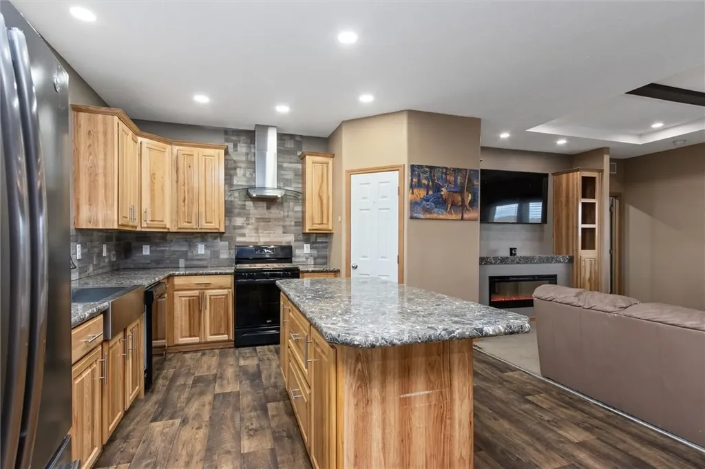 3625 Nellie Christine Drive Shepherd MT 59079