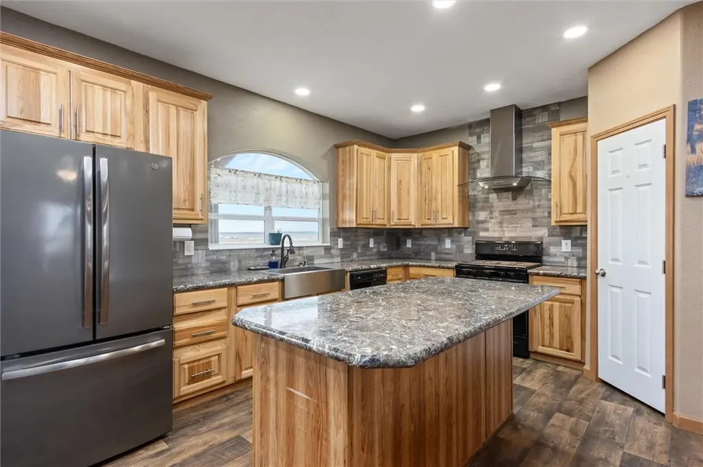 3625 Nellie Christine Drive Shepherd MT 59079