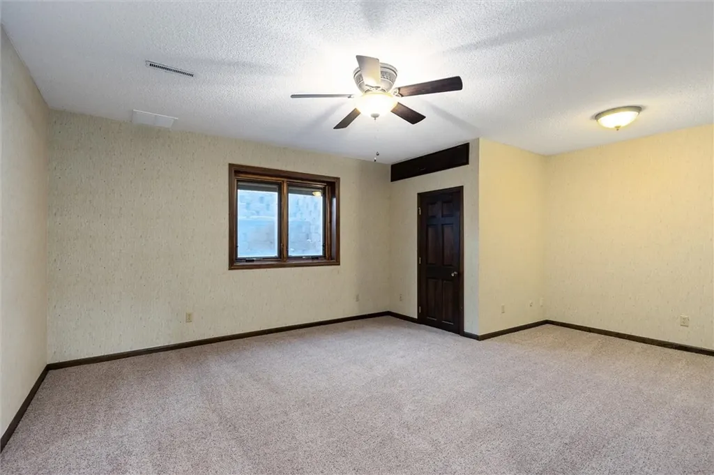 2631 Country Lane Billings MT 59106