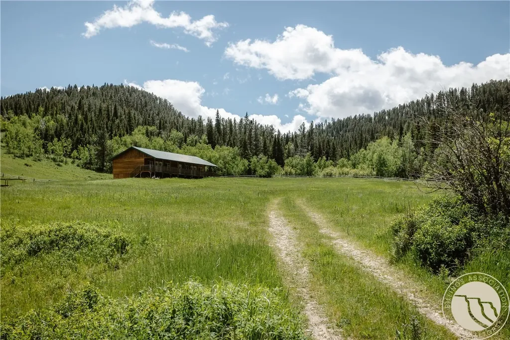 3885 NW Fork Flatwillow Road Lewistown MT 59457