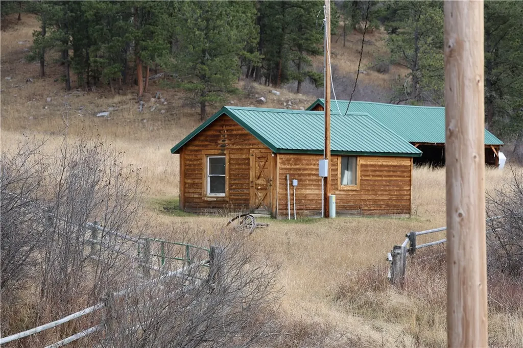 3885 NW Fork Flatwillow Road Lewistown MT 59457