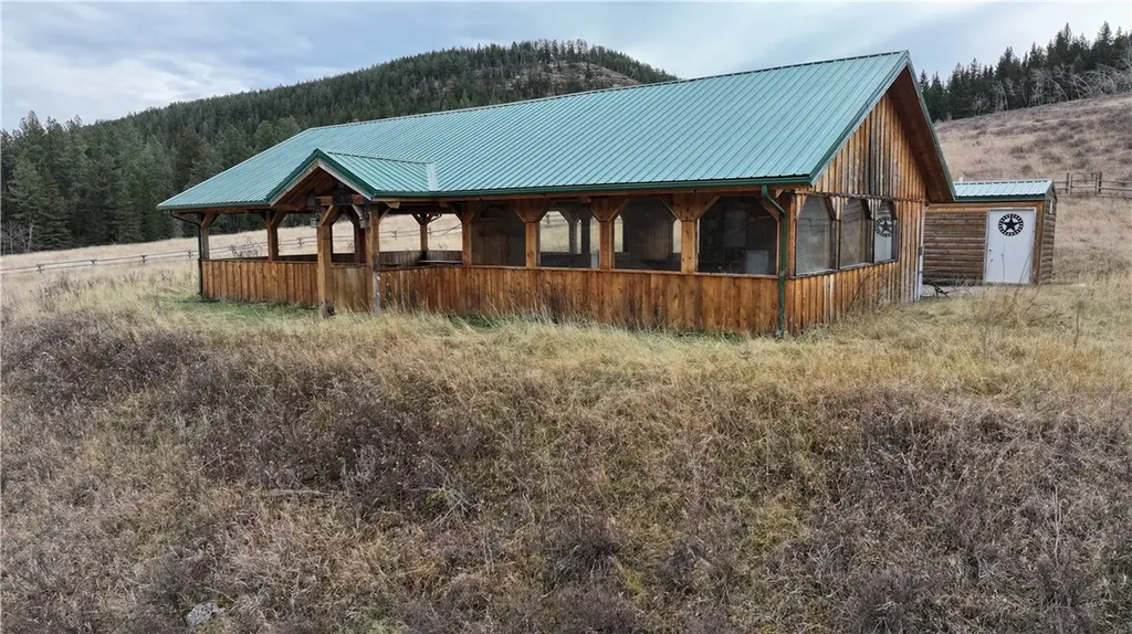 3885 NW Fork Flatwillow Road Lewistown MT 59457