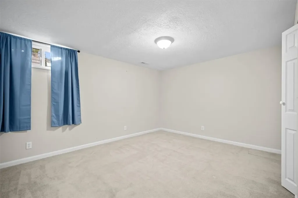 3033 Avenue F Billings MT 59102