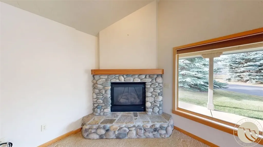 15 Spruce Lane Red Lodge MT 59068