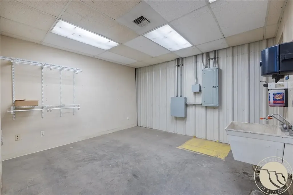 6830 Commercial Avenue Billings MT 59101