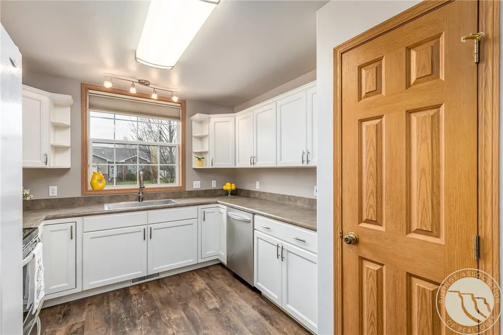 1215 Gardenia Drive Billings MT 59105