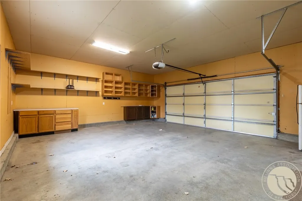 1215 Gardenia Drive Billings MT 59105