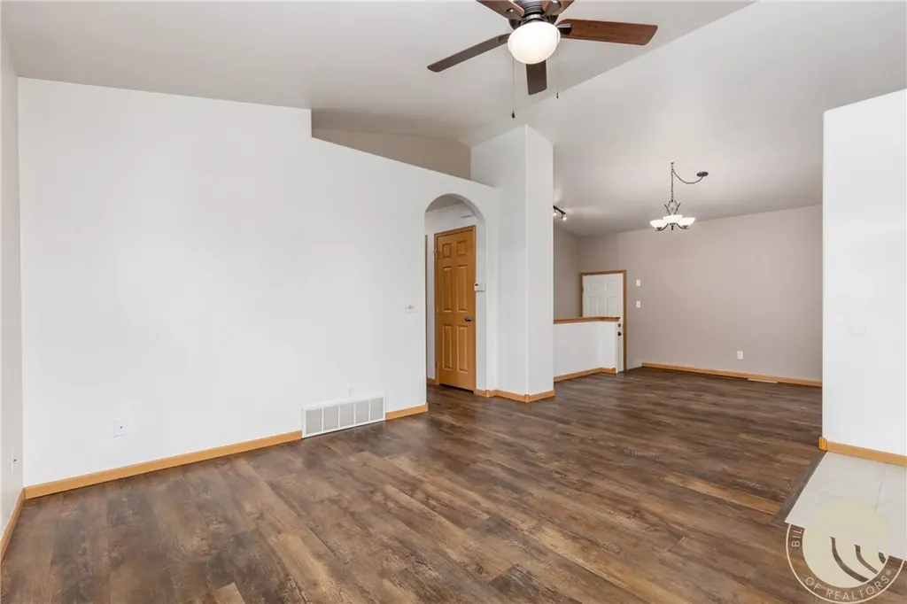 1215 Gardenia Drive Billings MT 59105