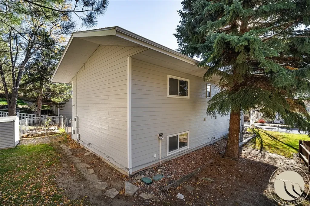 917 Senora Avenue Billings MT 59105