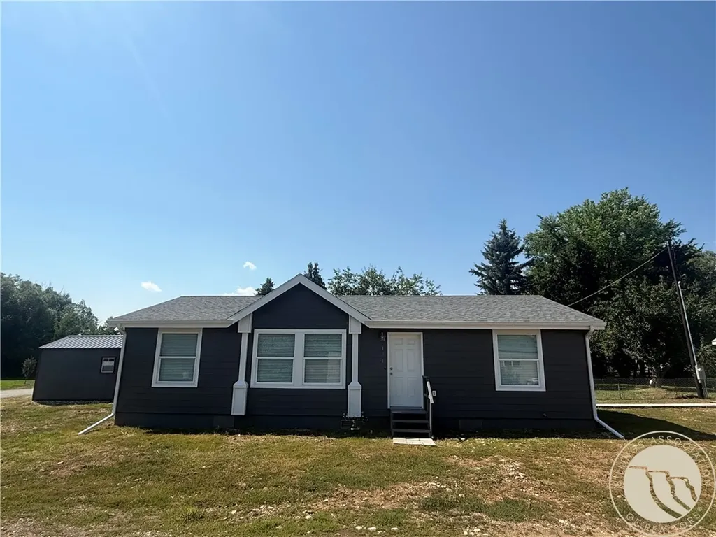 101 S 2nd Street Roberts MT 59070