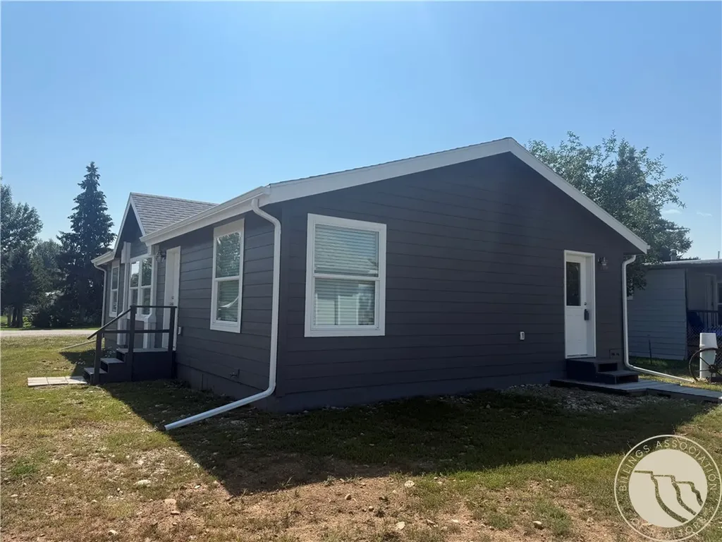 101 S 2nd Street Roberts MT 59070