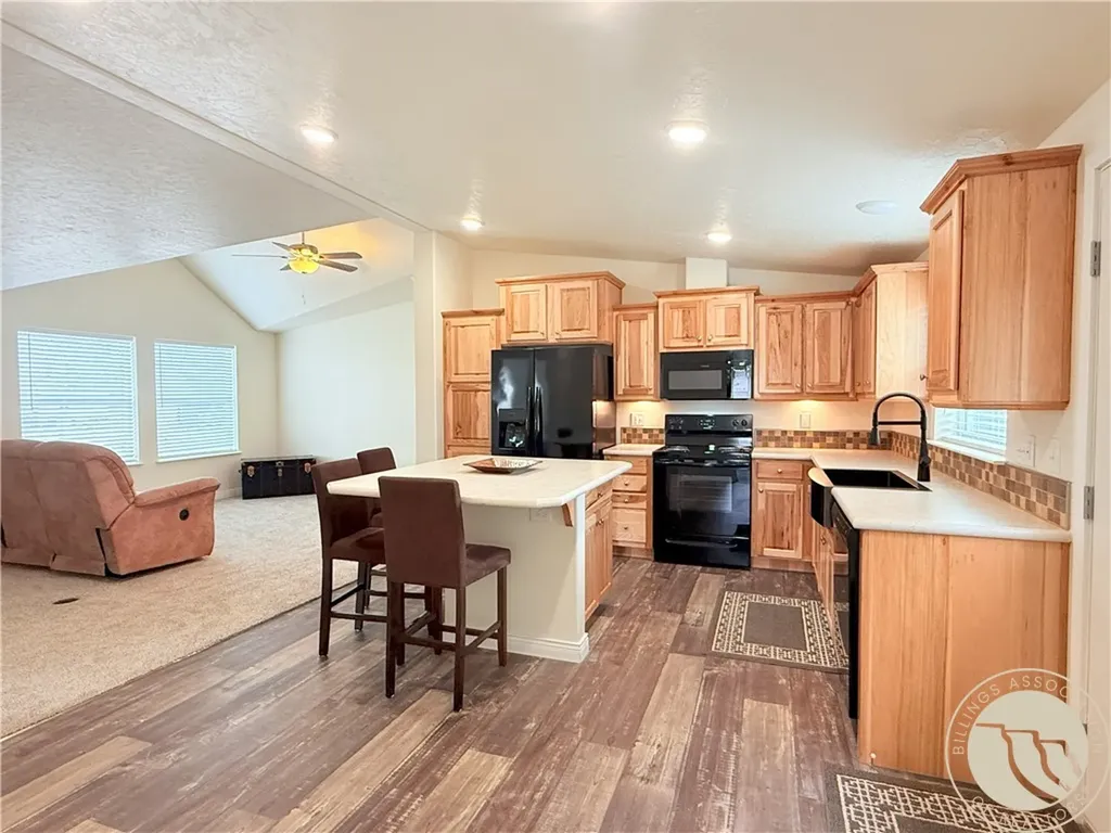 101 S 2nd Street Roberts MT 59070
