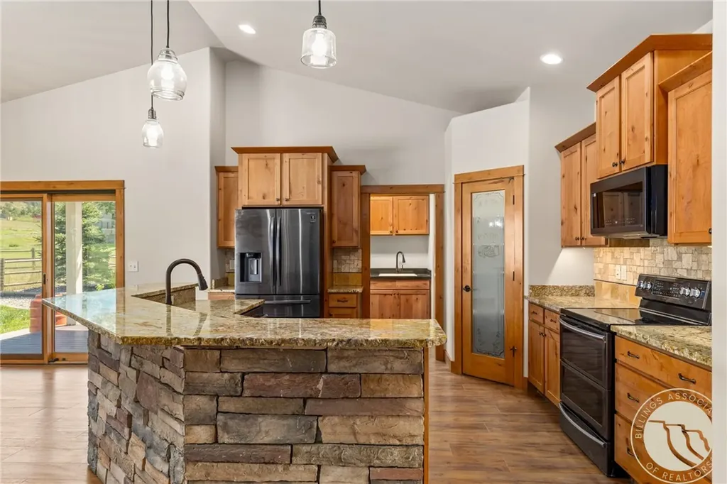 3877 High Trail Road Billings MT 59101