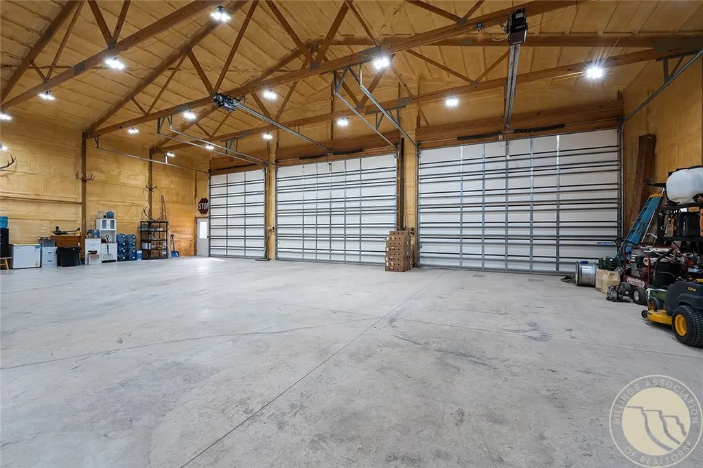 94 Upper Flat Road Columbus MT 59019