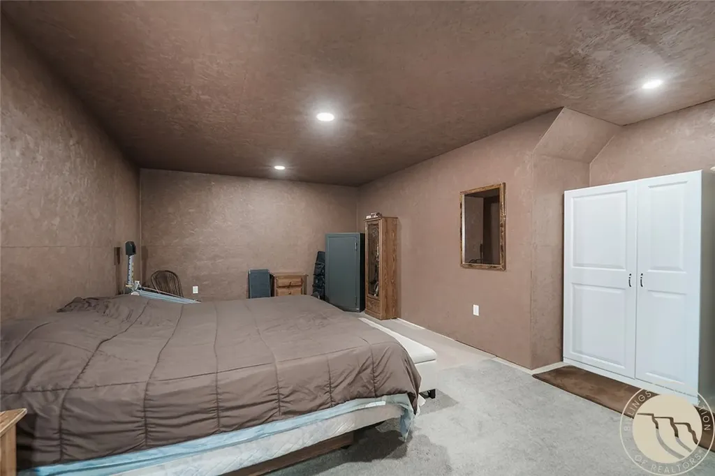 94 Upper Flat Road Columbus MT 59019