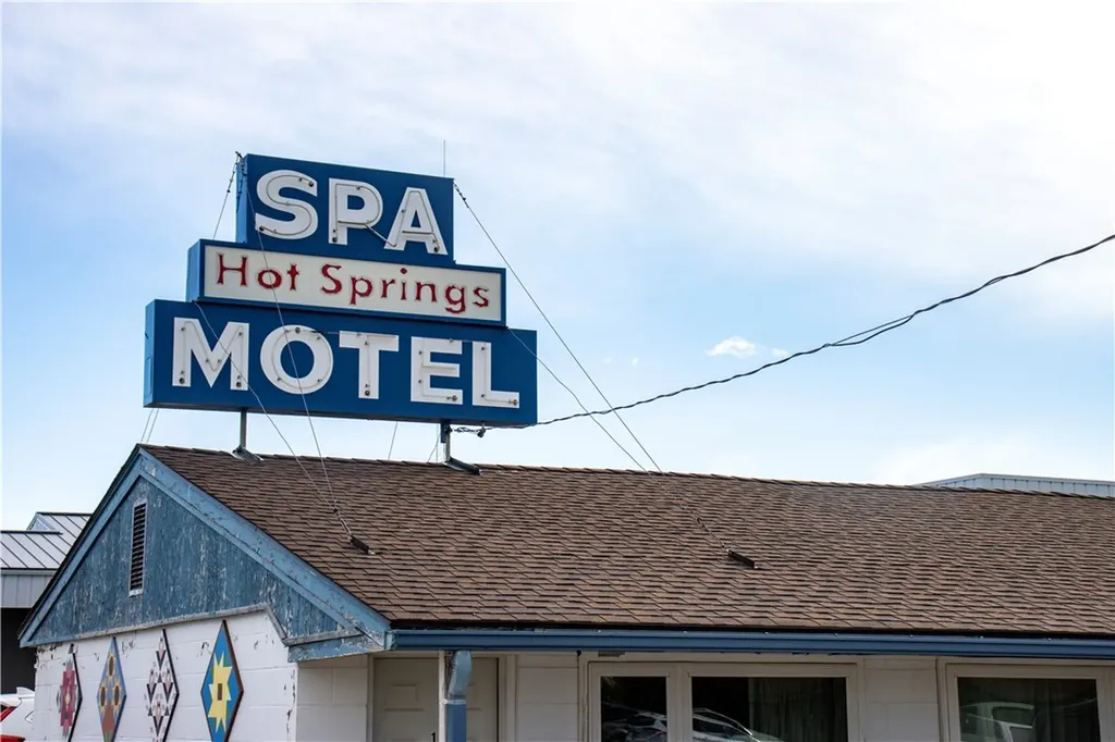 202 & 301 W Main Street White Sulphur Springs MT 59645