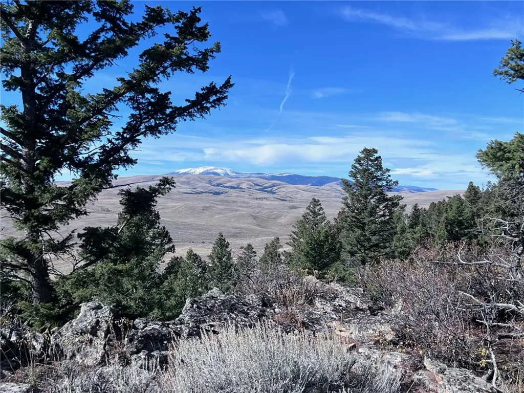 89 Mayn White Sulphur Springs MT 59645