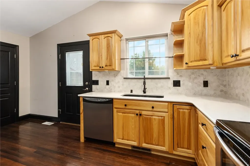 737 Lambrecht Billings MT 59105