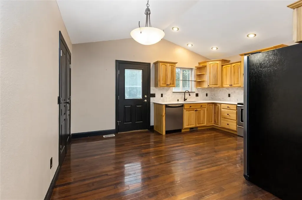 737 Lambrecht Billings MT 59105
