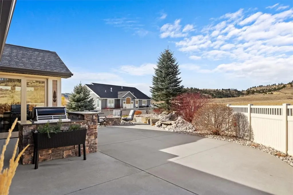 4238 Woodgrove Drive Billings MT 59106