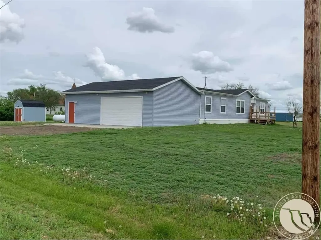 118 Sanders Street Plevna MT 59344