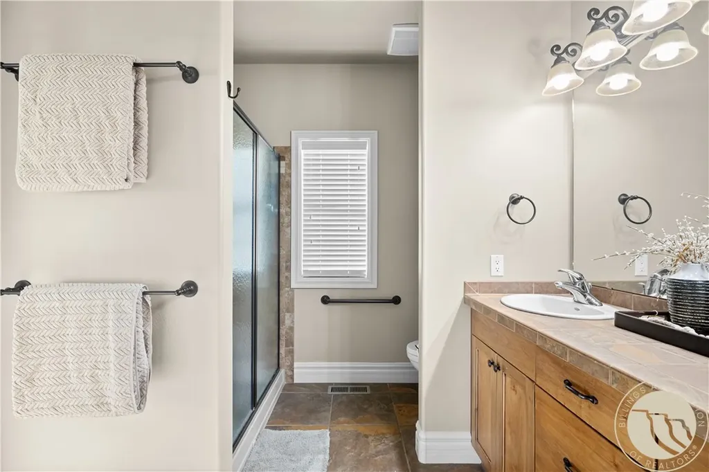 5808 Foxtail Loop Billings MT 59106