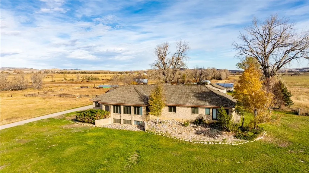 12 Westara Lane Bridger MT 59014