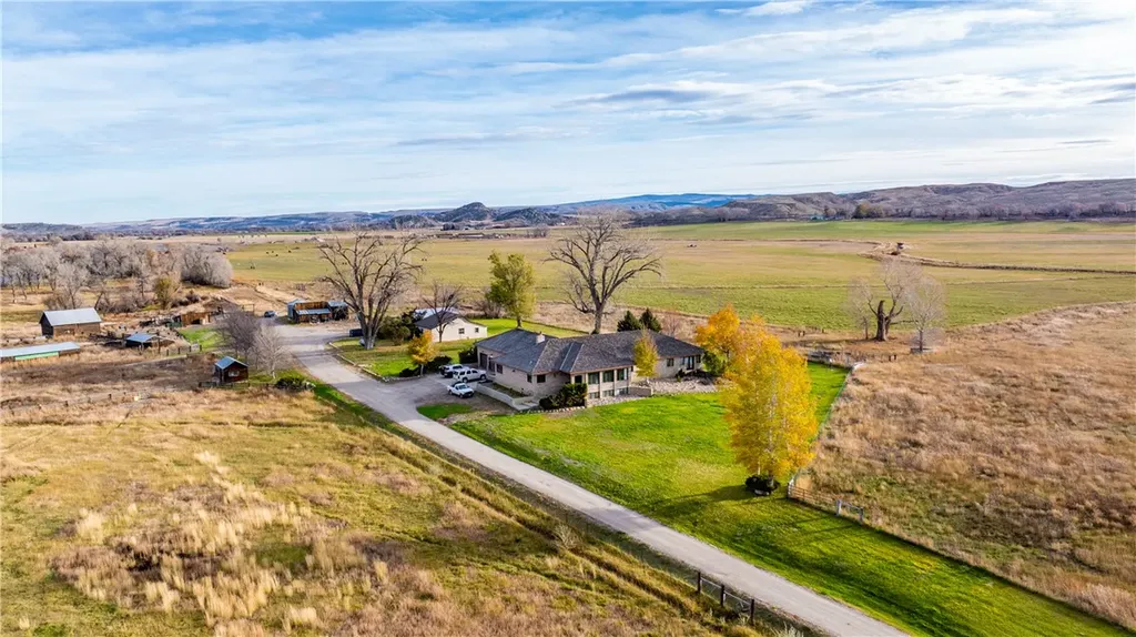 12 Westara Lane Bridger MT 59014