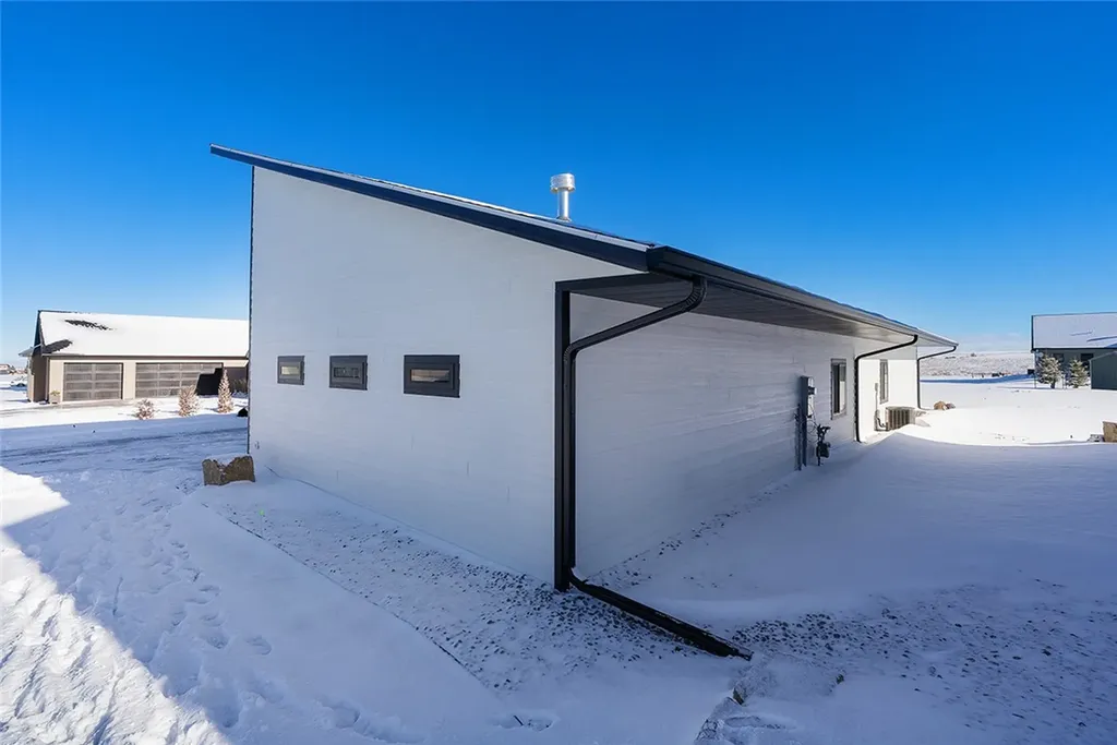 2310 Linderman Way Red Lodge MT 59068