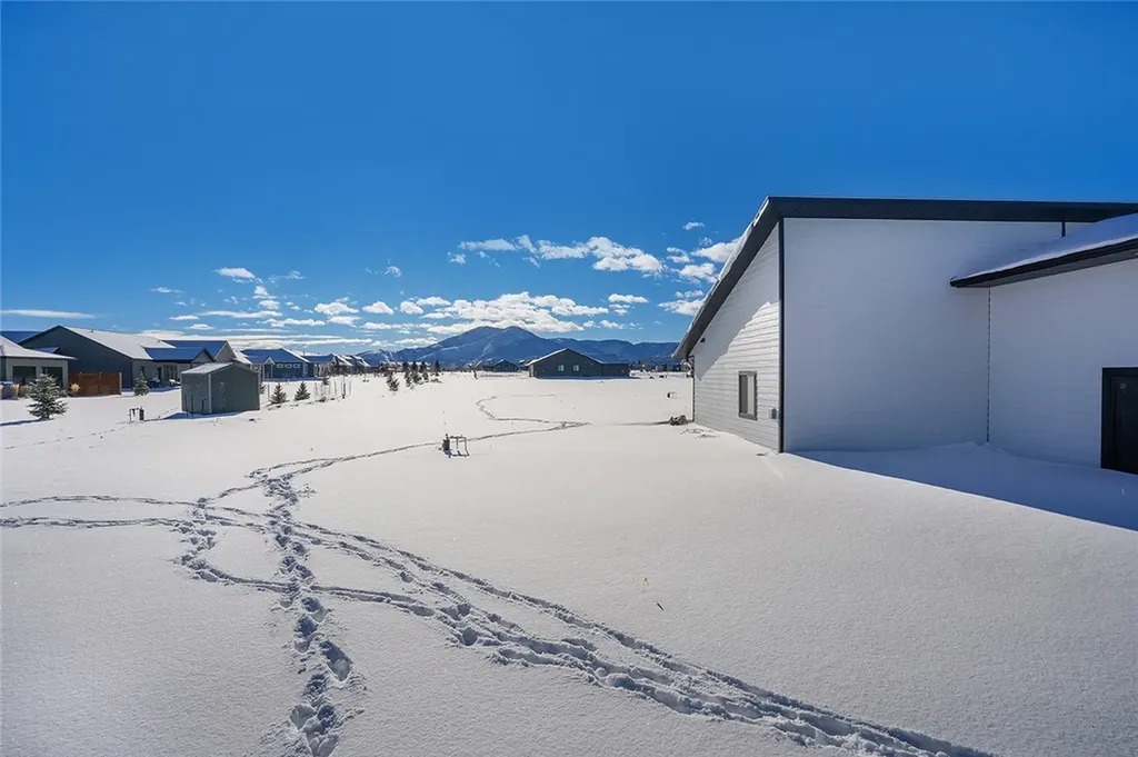 2310 Linderman Way Red Lodge MT 59068