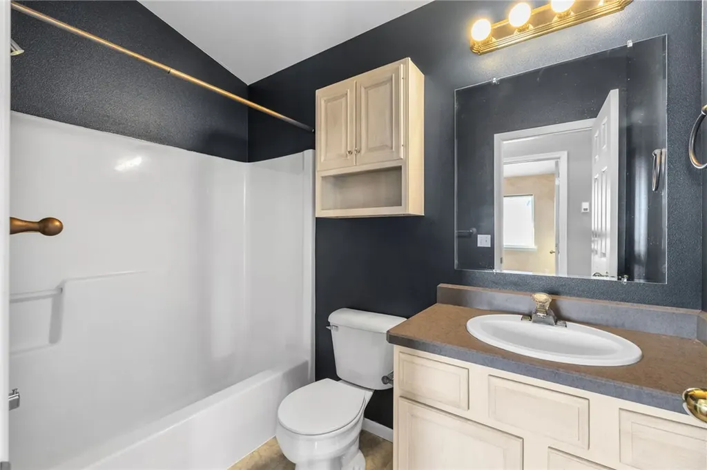 13 S 38th Street W Billings MT 59102