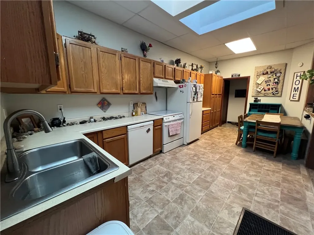 410 E Pike Avenue Columbus MT 59019