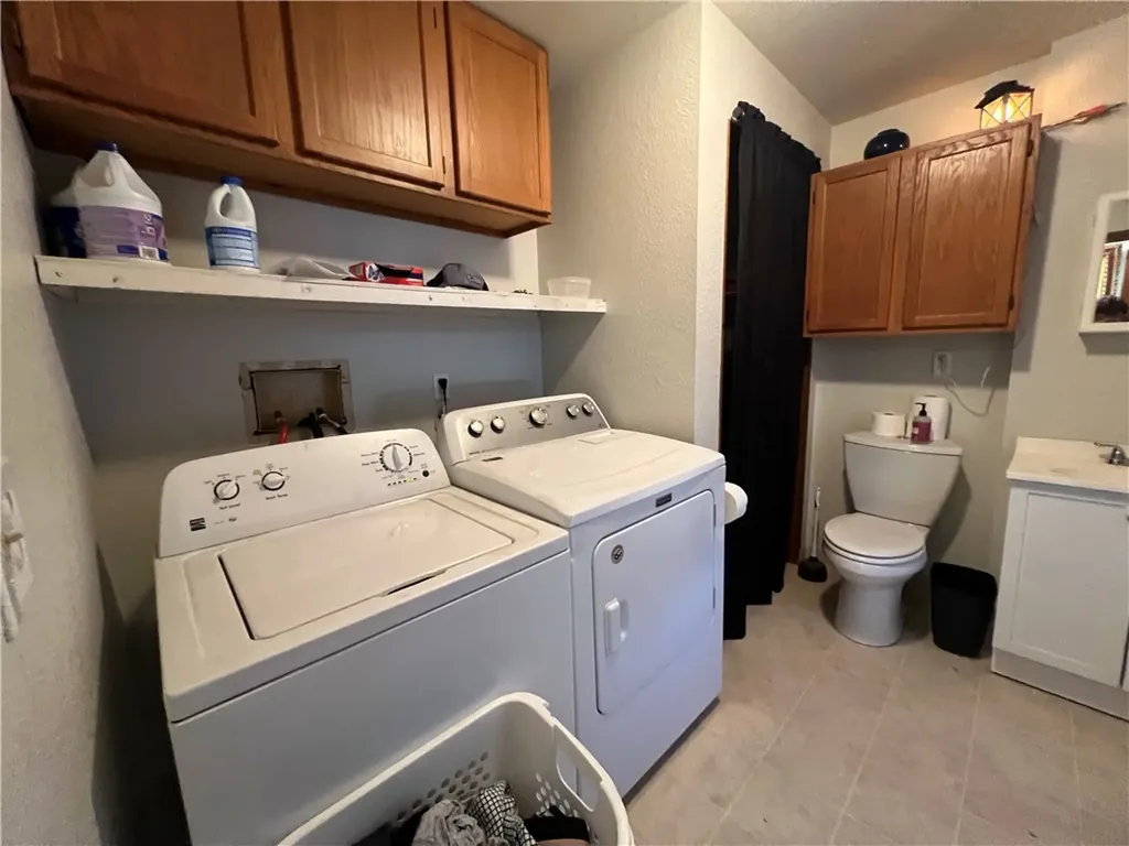 410 E Pike Avenue Columbus MT 59019
