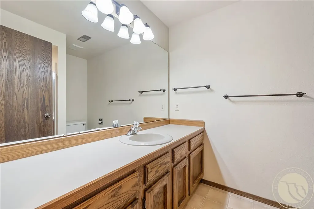 1051 Strawberry Avenue Billings MT 59105