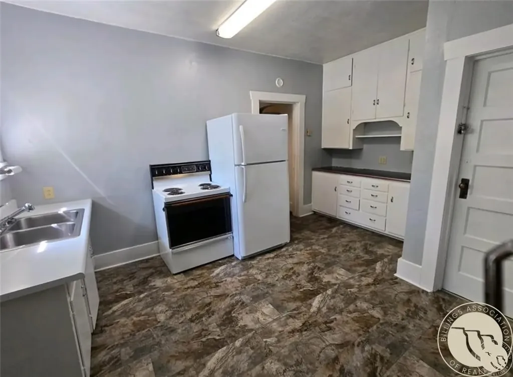 345 N 3rd Street Columbus MT 59019