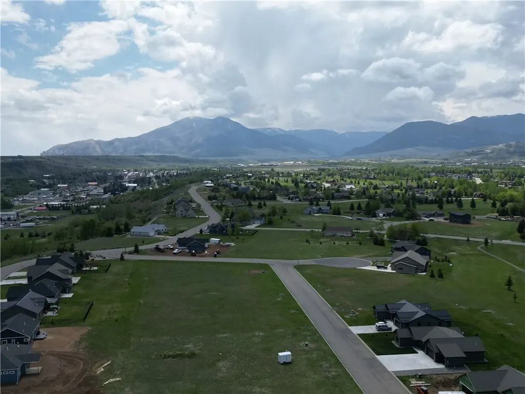 2140 Linderman Way Red Lodge MT 59068