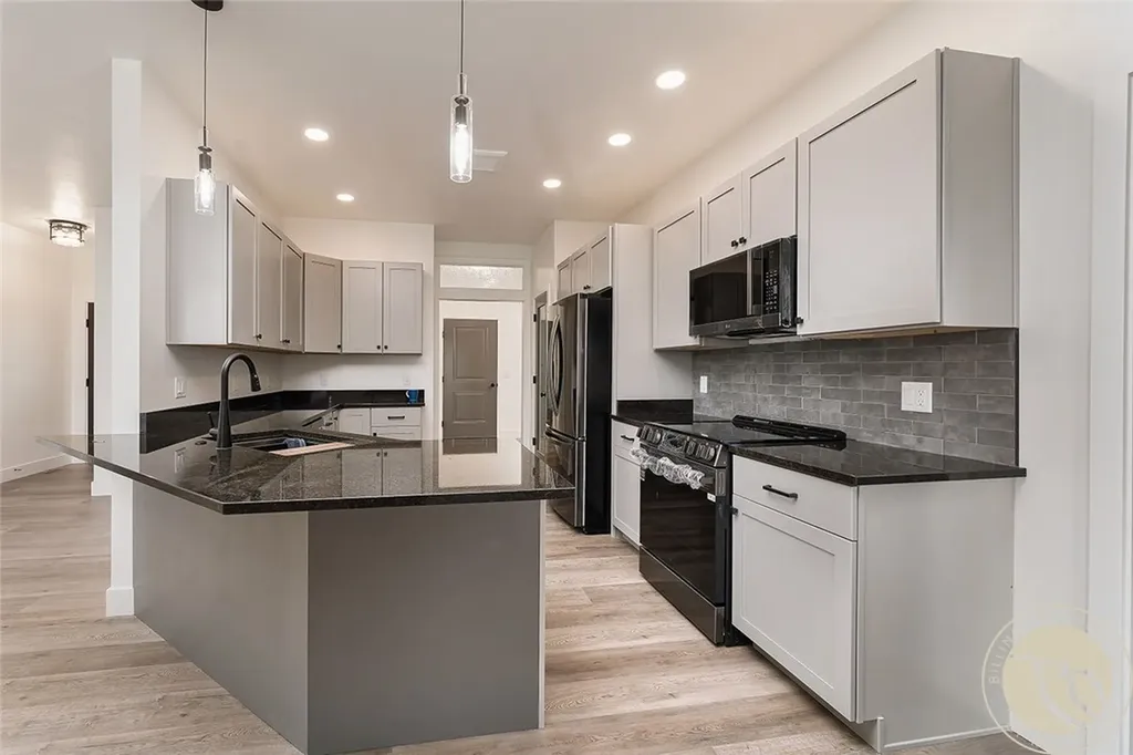 1377 W Eugene Avenue Billings MT 59105