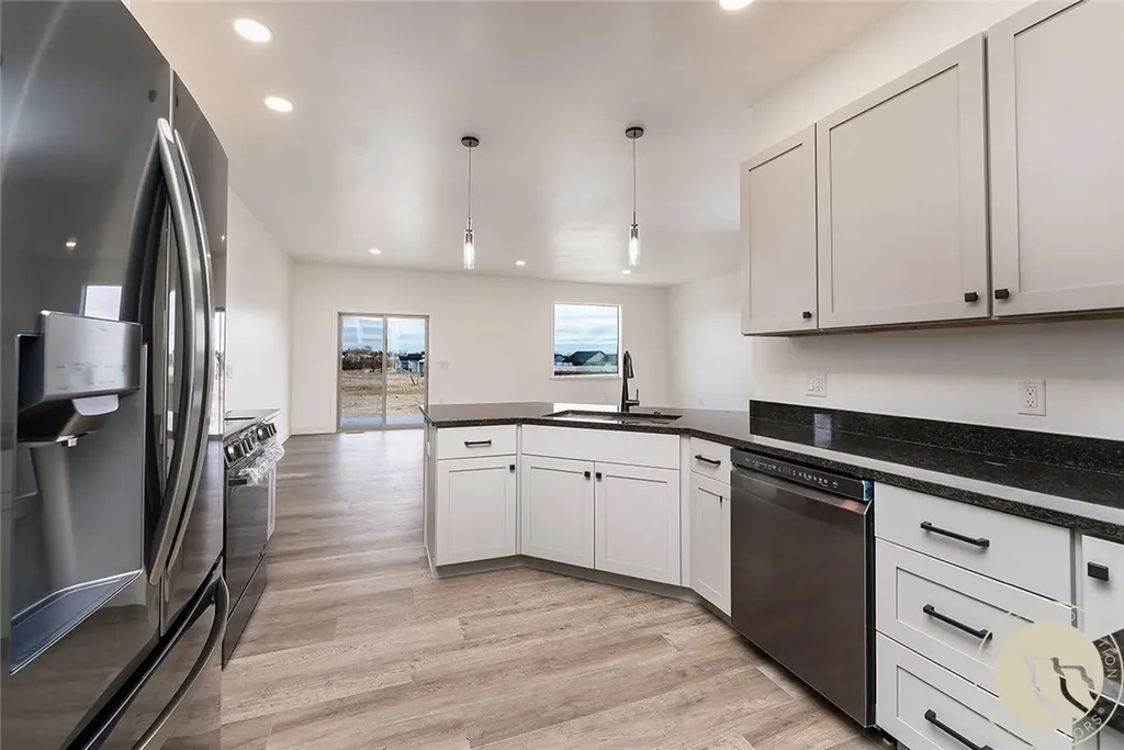 1377 W Eugene Avenue Billings MT 59105