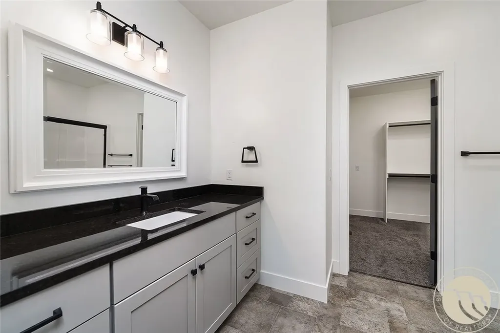 1377 W Eugene Avenue Billings MT 59105
