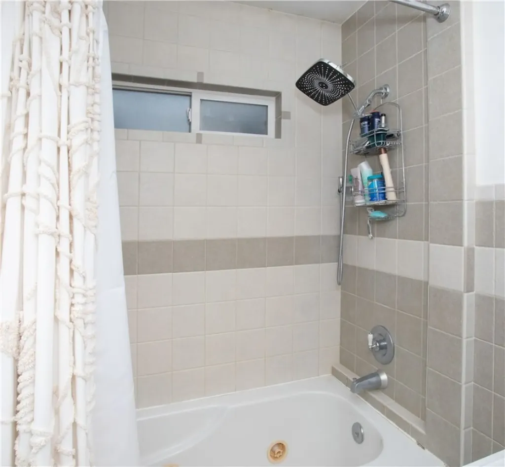 716 W Division Street Hardin MT 59034