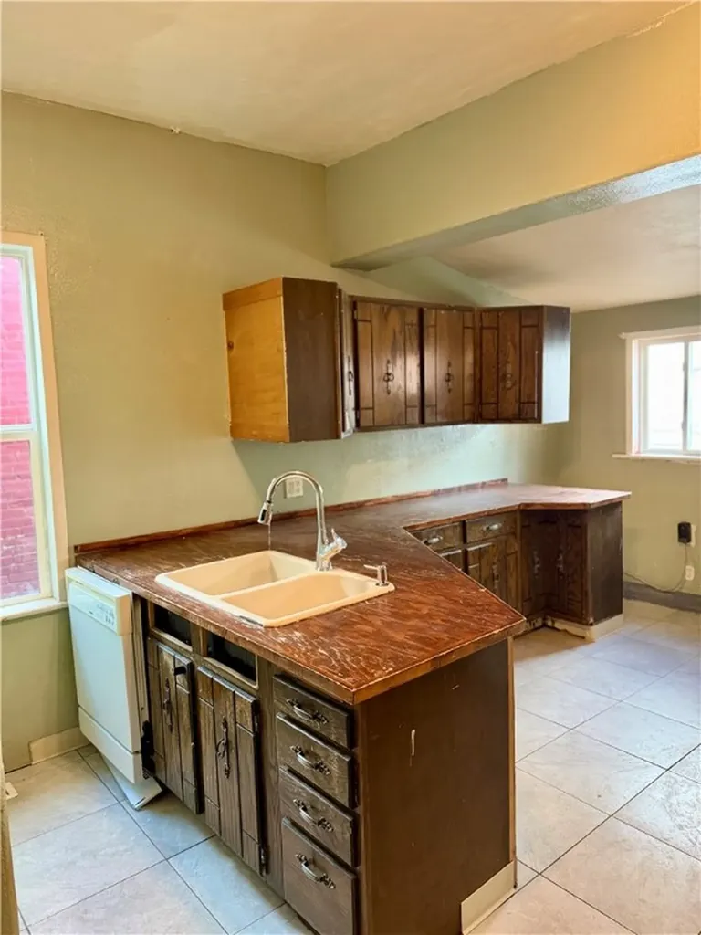527 W Park Street Other MT 59701